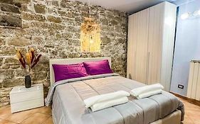 Centro Storico La Casa Di Pietra Con Netflix